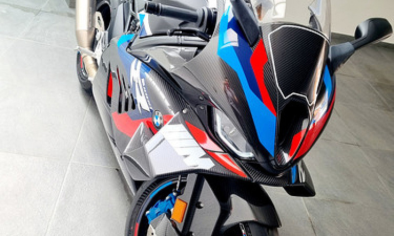 M1000Rr...
