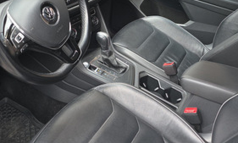 Tiguan 2019 R-Line L...