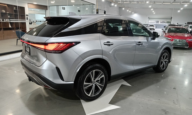 Lexus Rx 2023...