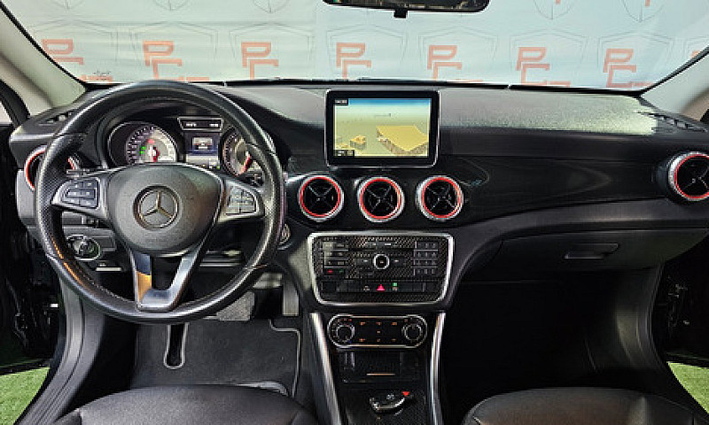 Mercedes Benz Cla 20...