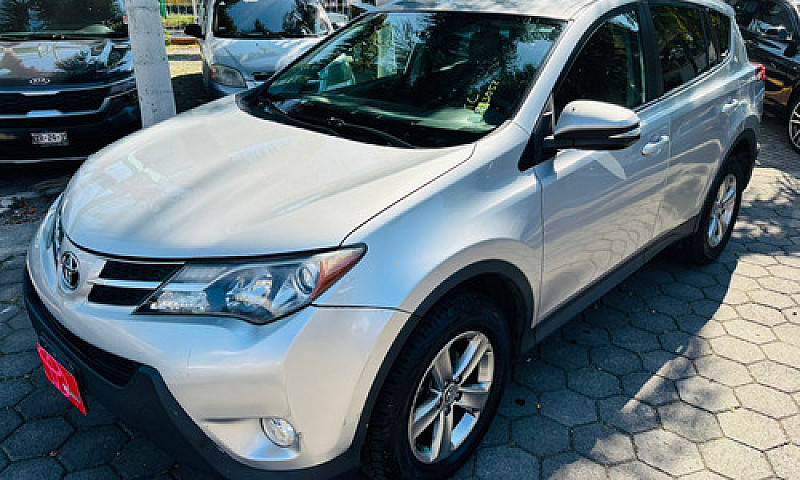 Toyota Rav4 2015...