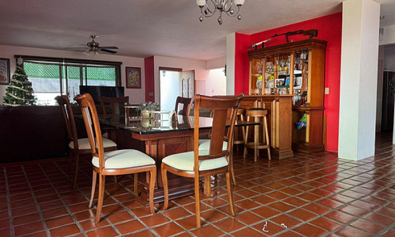 Casa Sola De Dos Niv...
