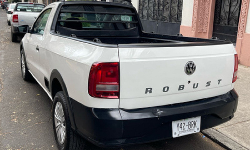 Volkswagen Saveiro 1...