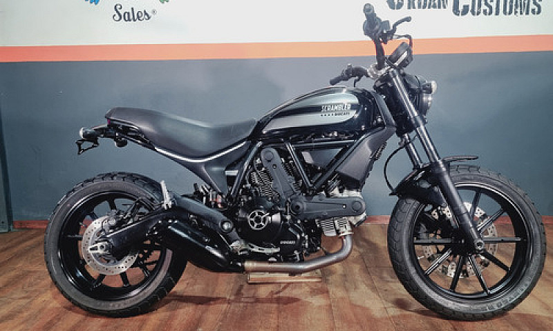 Ducati Scrambler Six...