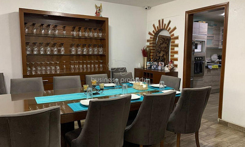 Venta De Casa  Guada...