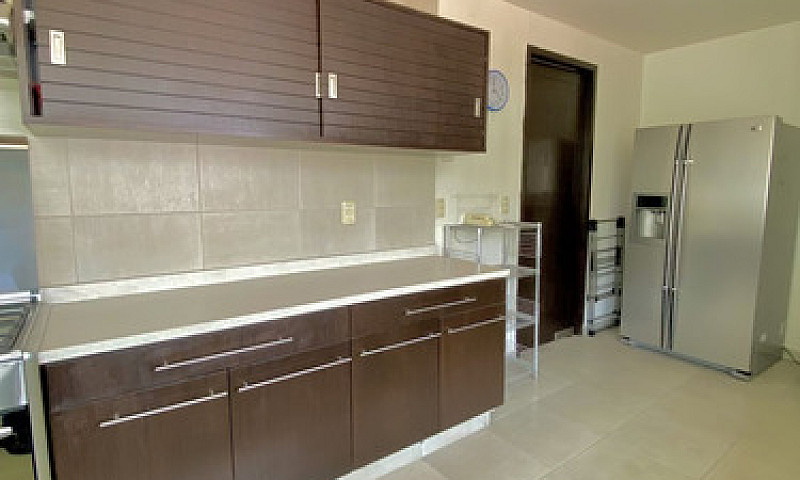 Se Vende Casa En Lom...