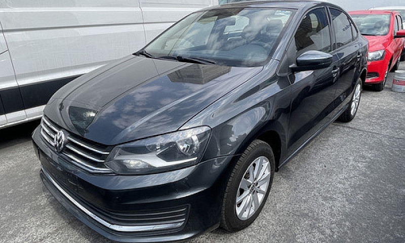 Volkswagen Vento 1.6...