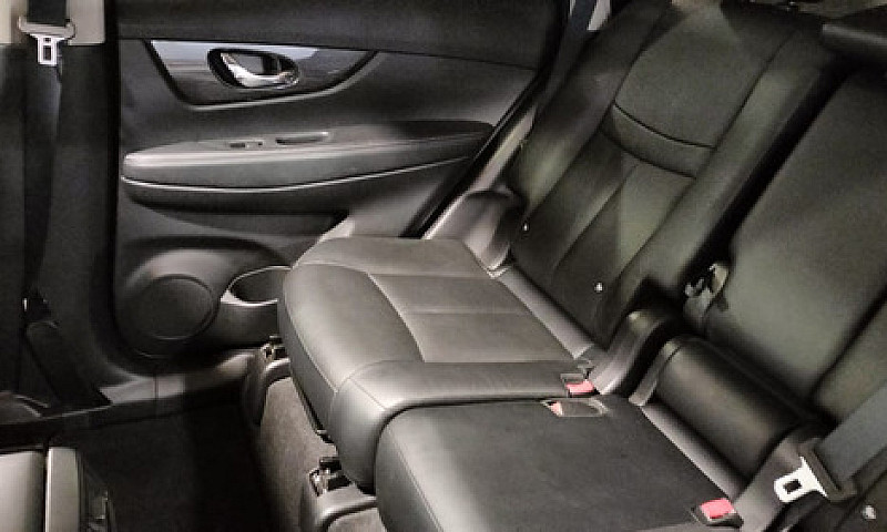 Nissan X-Trail 2021...