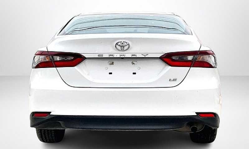 Toyota Camry 2022...