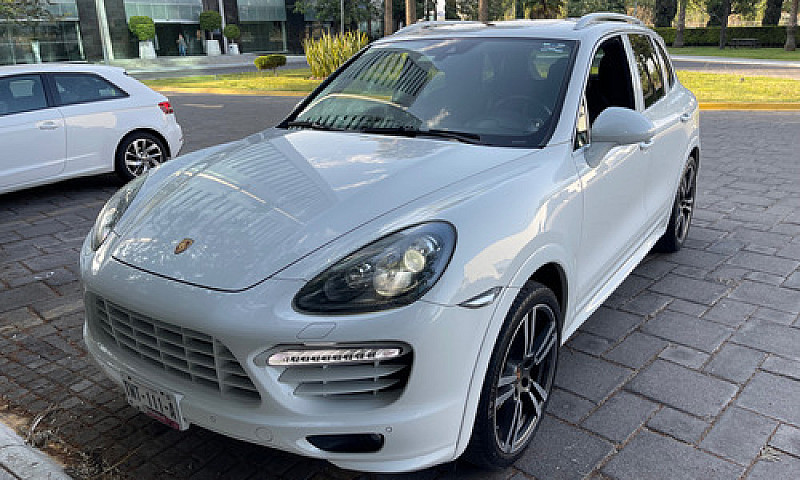Porsche Cayenne 4.8 ...
