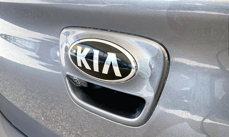 Kia Rio 2019...