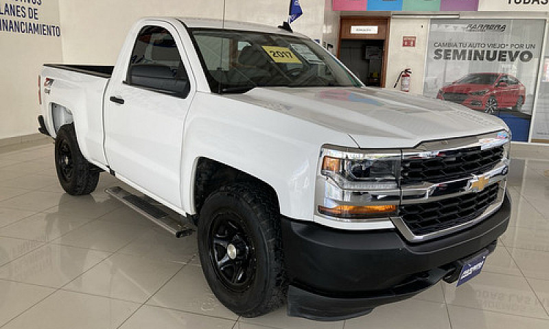 Chevrolet Silverado ...