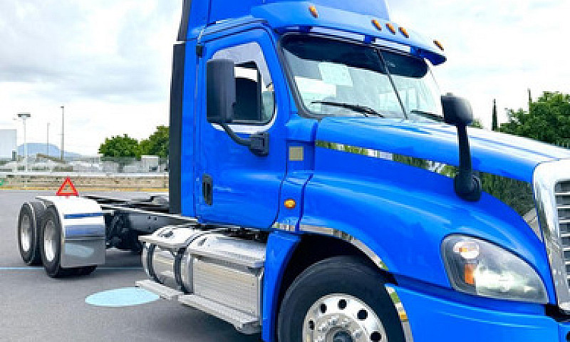 Torton Freightliner ...
