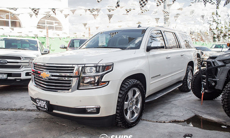 Chevrolet Suburban 2...