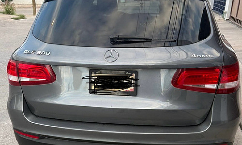 Mercedes-Benz Glc 30...
