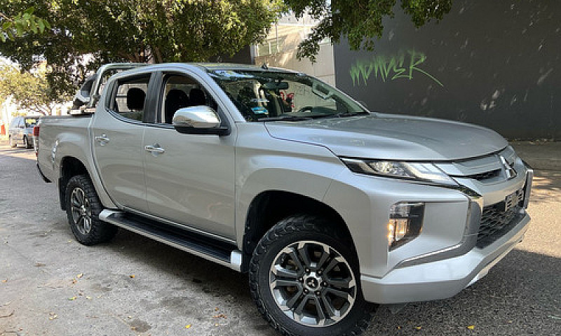 Mitsubishi L200 2.5 ...
