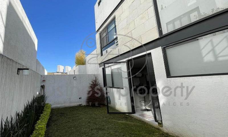Hermosa Casa En Lago...