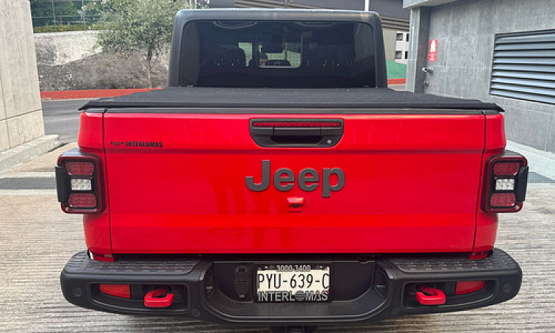 Jeep Gladiator 2020...