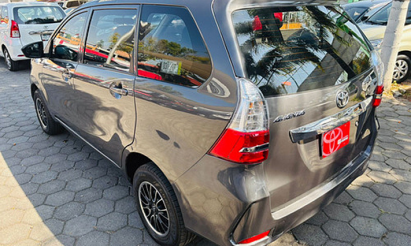 Toyota Avanza 2021...