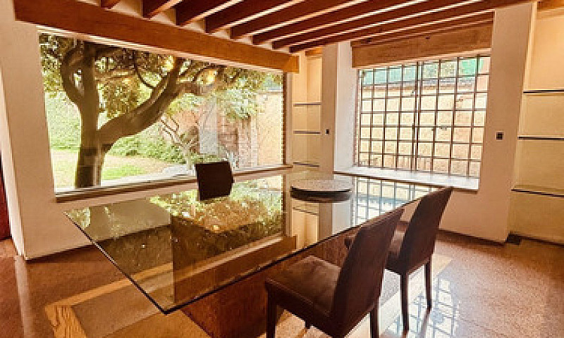 Casa En Venta En Lom...