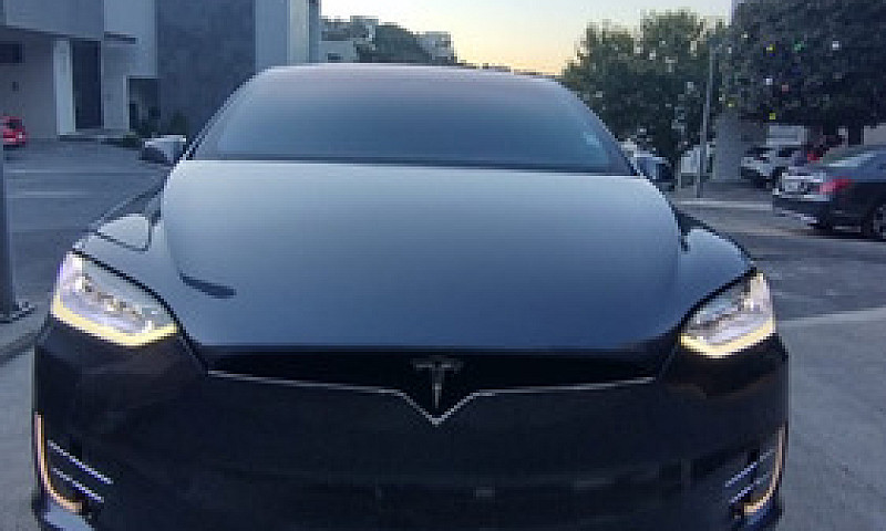Tesla X 75D, 88,809K...
