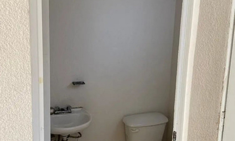 Venta De Casa En Val...
