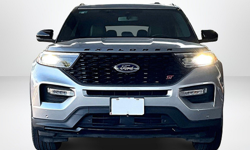 Ford Explorer 2023...