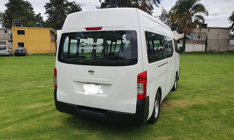 Nissan Urvan 2.5 15 ...