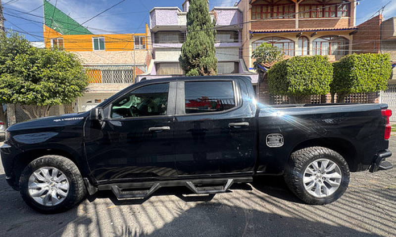 Chevrolet Silverado ...