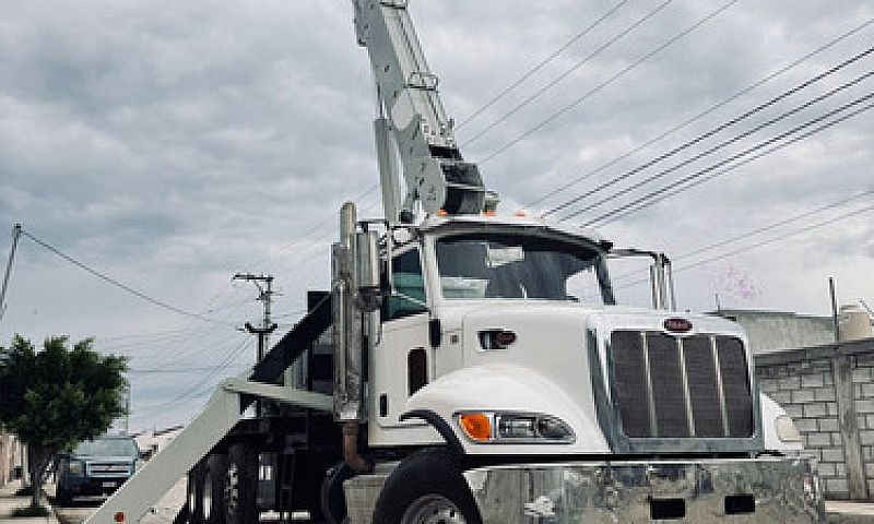 Grua Titan 20 Tonela...