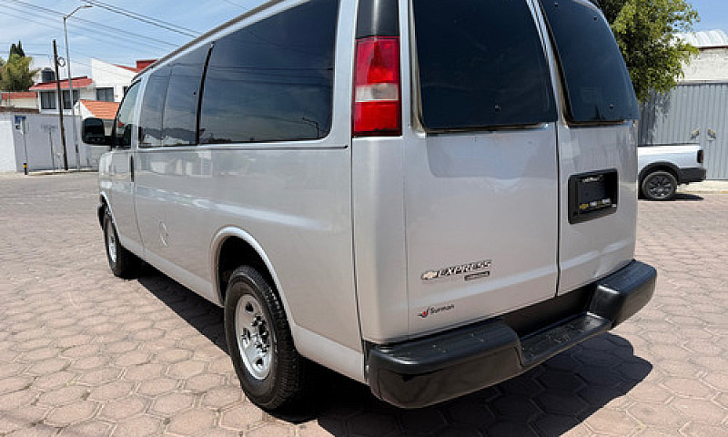 Chevrolet Express Va...