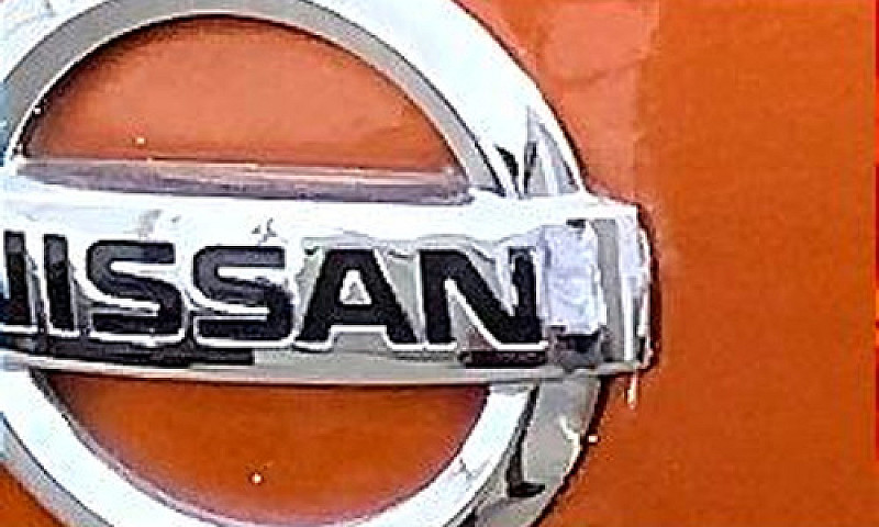 Nissan Versa 2020...