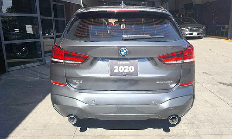 Bmw  X1  2020...