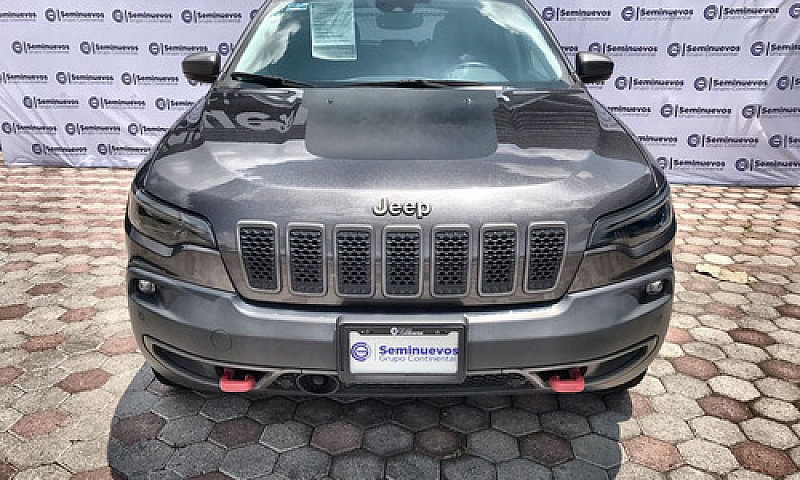 Jeep Cherokee 2020...
