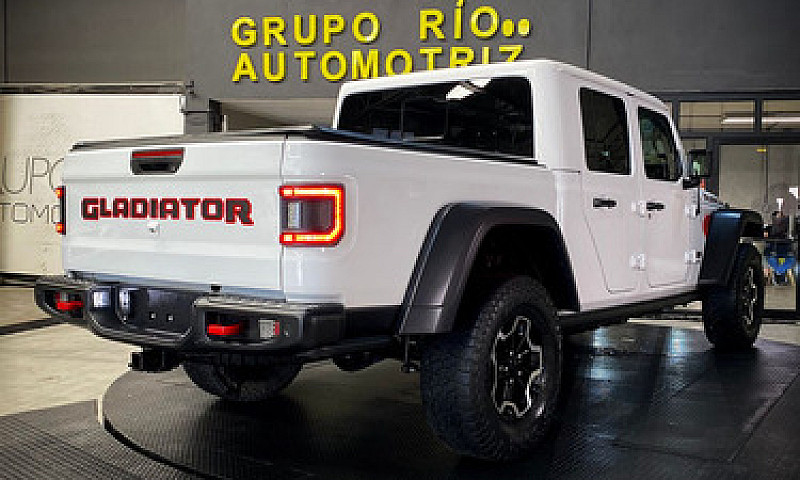 Jeep Gladiator 2020...