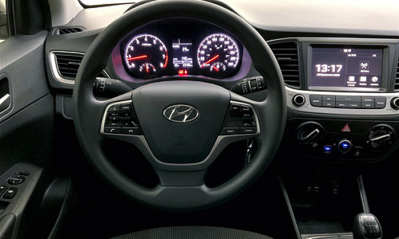 Hyundai Accent 2022...