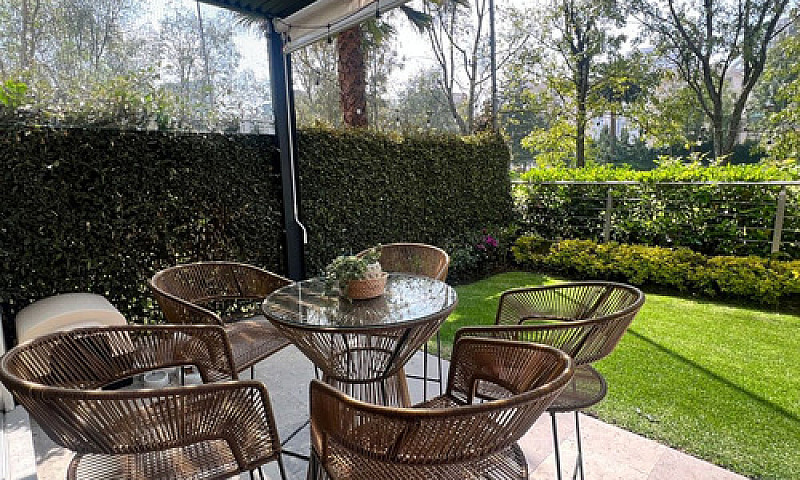 Casa En Venta En Lom...