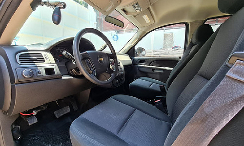 Chevrolet Tahoe 2014...