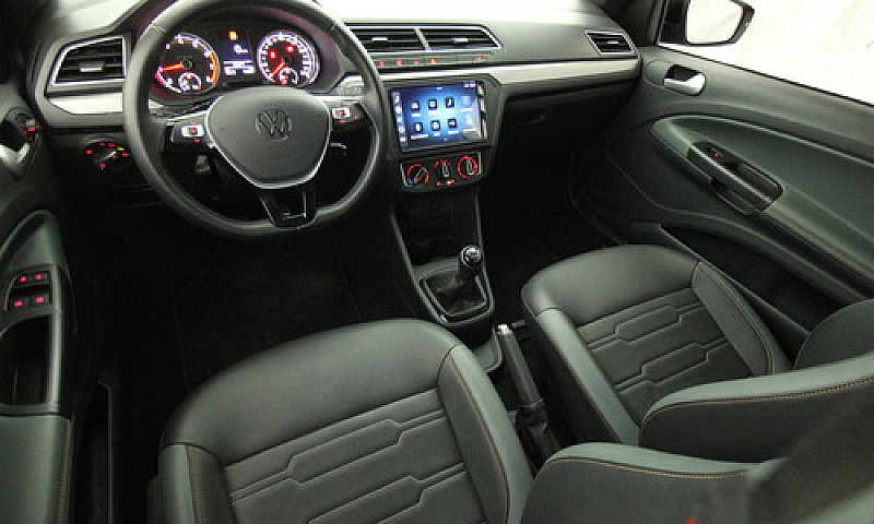 Volkswagen Saveiro 1...