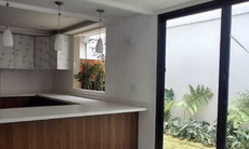 Casa En Venta En Lag...