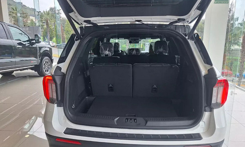Ford Explorer 3.0 V6...