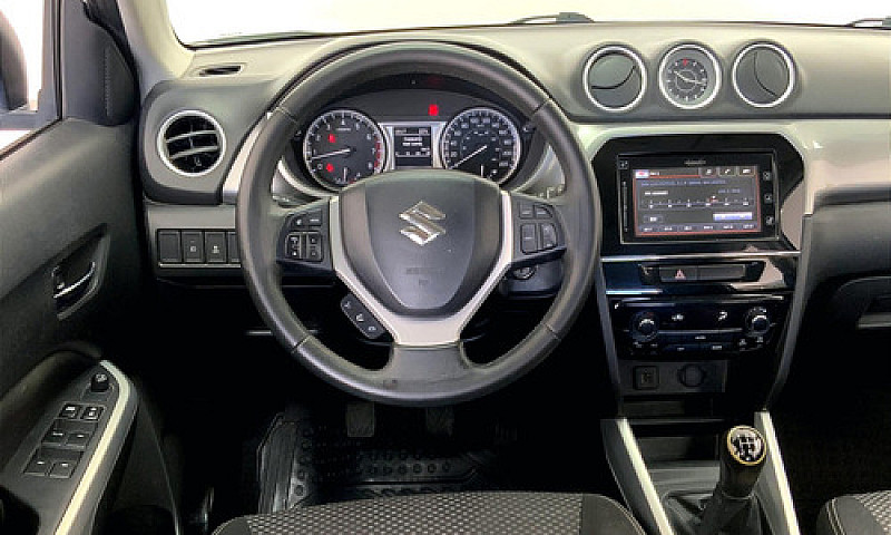 Suzuki Vitara 2016...