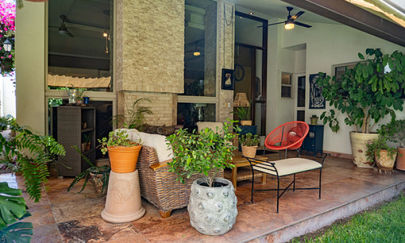 Residencia En Venta,...