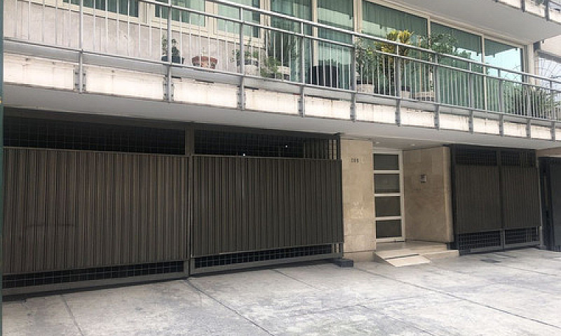 Departamento En Pola...