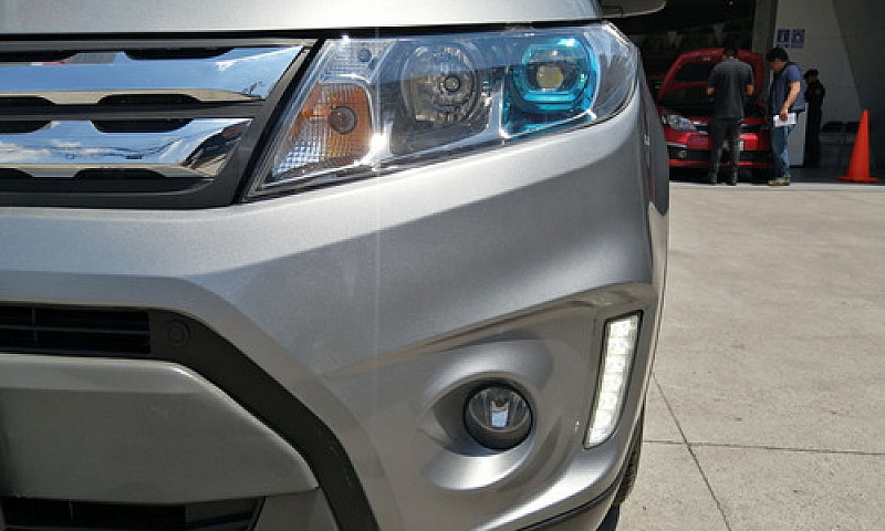 Suzuki Vitara 2018 1...