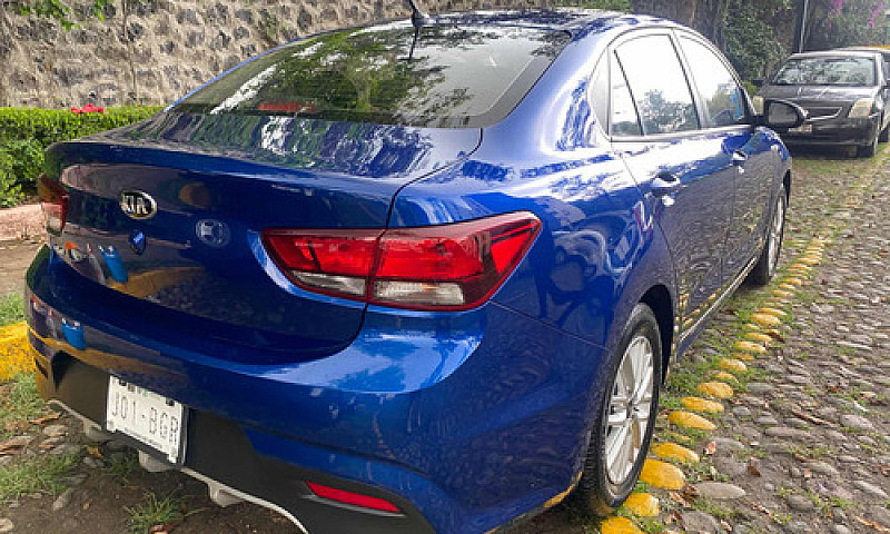Kia Rio 1.6 Lx Sedan...
