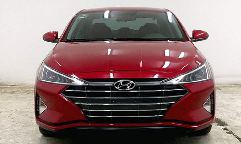 Hyundai Elantra 2020...