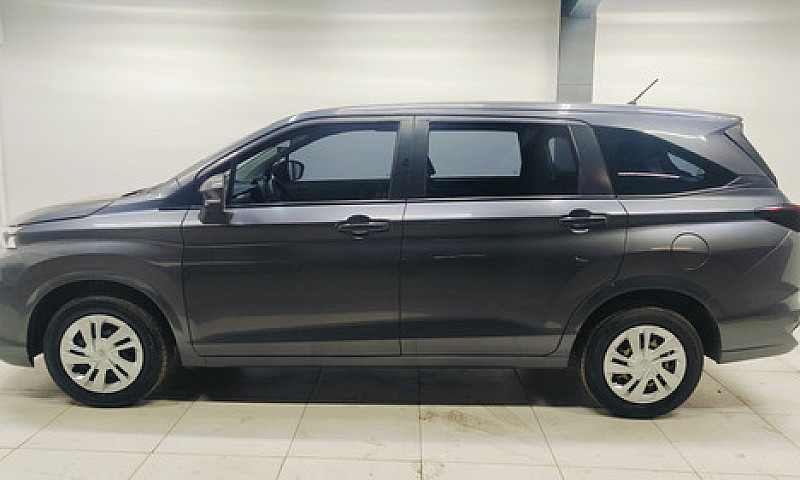 Toyota Avanza 2023...