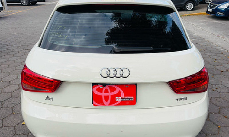Audi A1 2015...