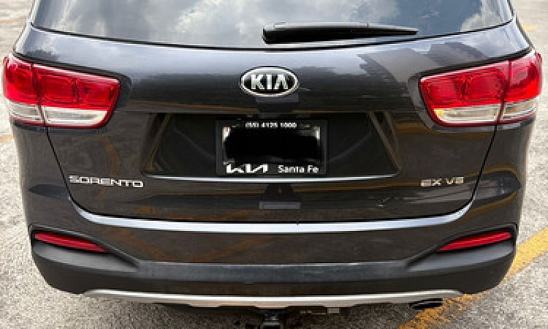 Kia Sorento 3.3L Ex ...